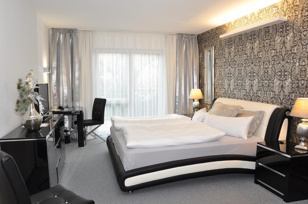 Gaestehaus Villa Casamia (Adults Only) Schmalkalden Habitación foto